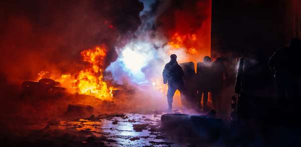 События на Ближнем Востоке и беспорядки в Европе События на Ближнем Востоке и беспорядки в Европе