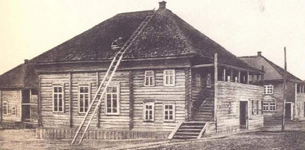 Ребецн Сара, старшая дочь Мителер Ребе 